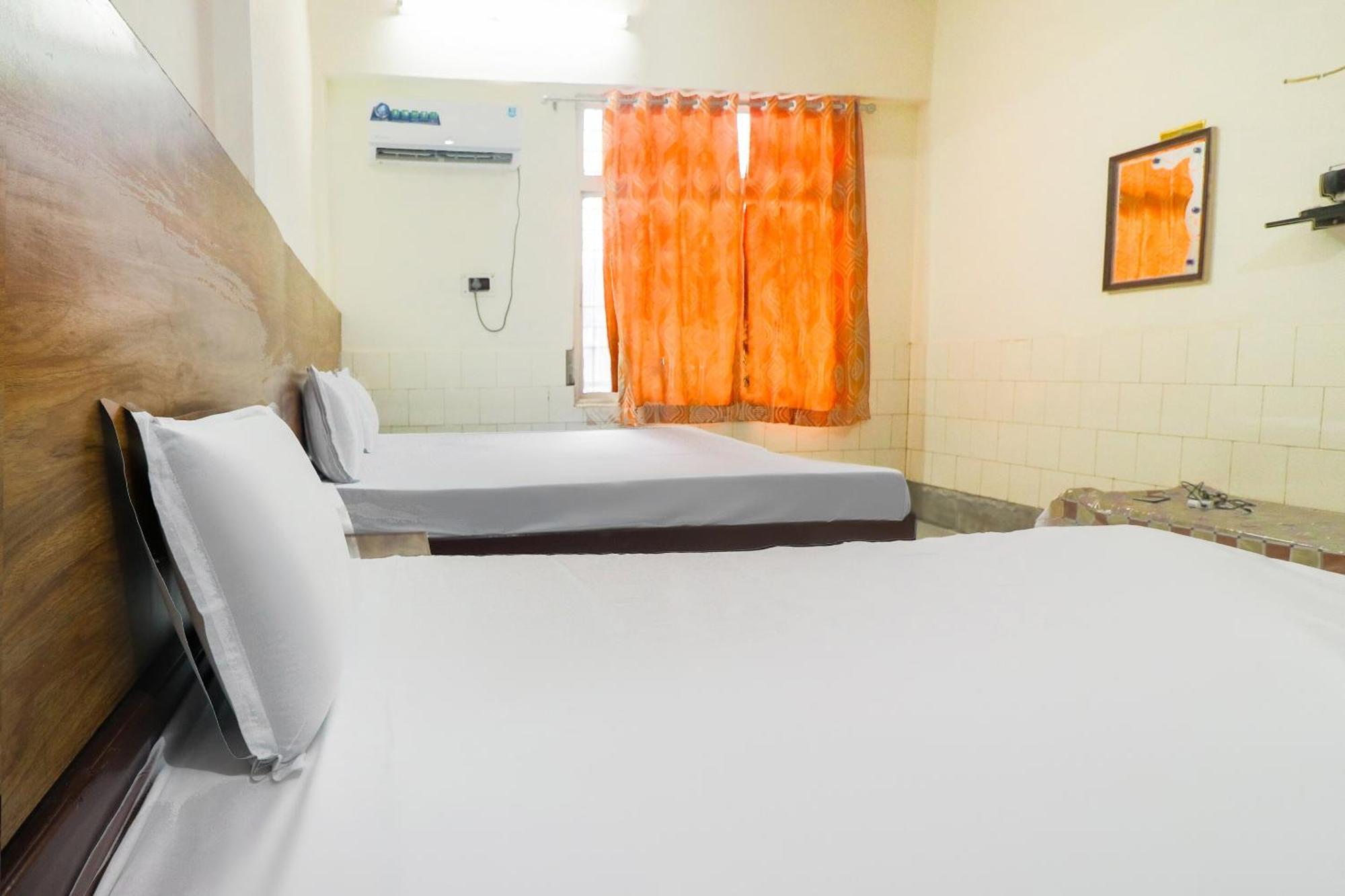 Spot On Hotel Anand Bhawan Aligarh Bagian luar foto