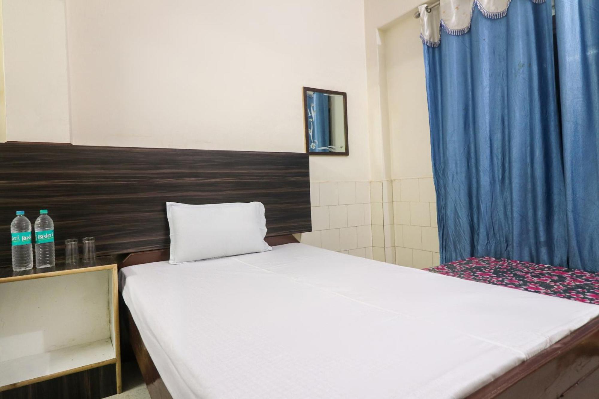 Spot On Hotel Anand Bhawan Aligarh Bagian luar foto