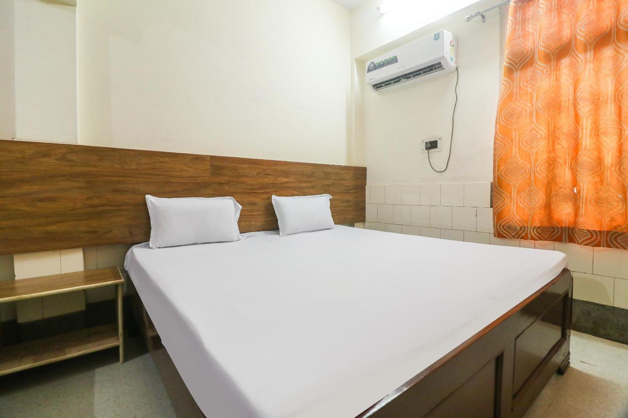 Spot On Hotel Anand Bhawan Aligarh Bagian luar foto